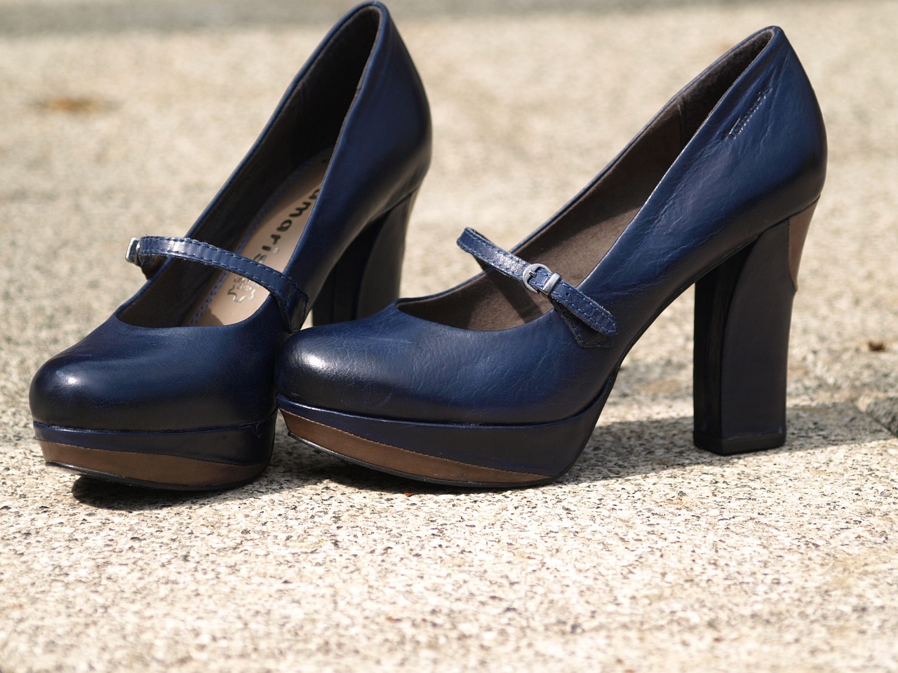 Eleganckie buty damskie na wiosnę i lato – trendy i inspiracje 2026